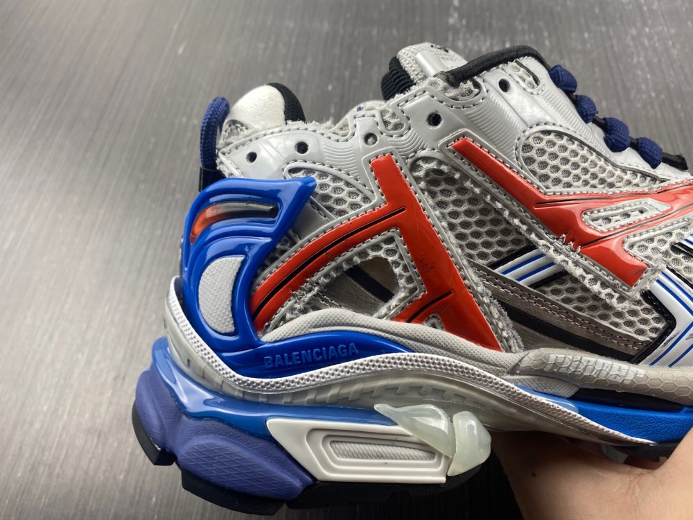 Ba*len*cia*ga runner sneakers
