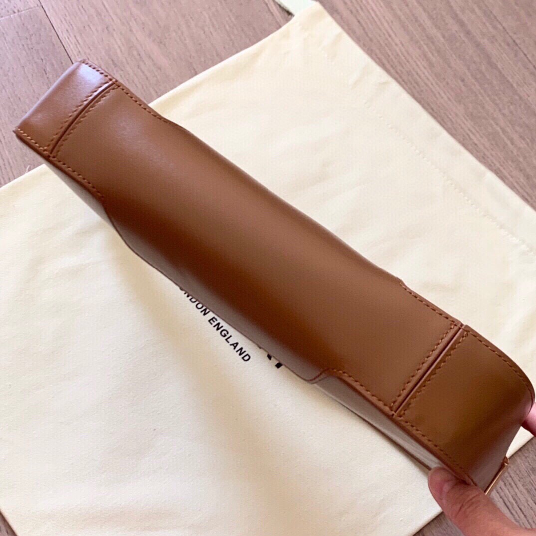 B**rry armpit bag-28x14x5cm