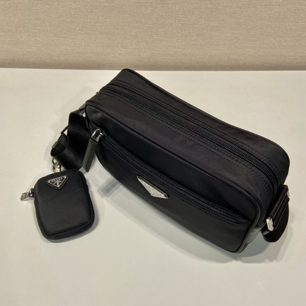 Pra*a 1bc167 crossbody bag -23*15*7cm