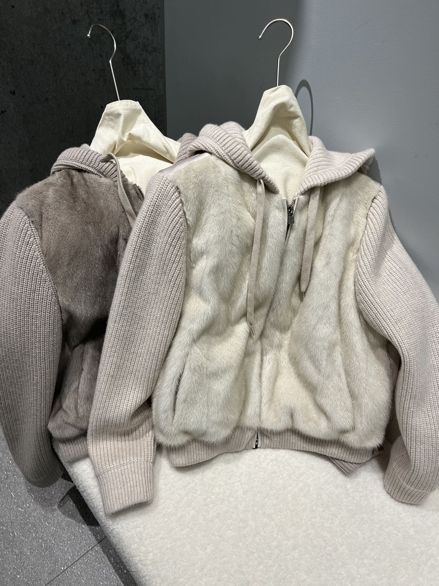 L0r0 P1ana clothes