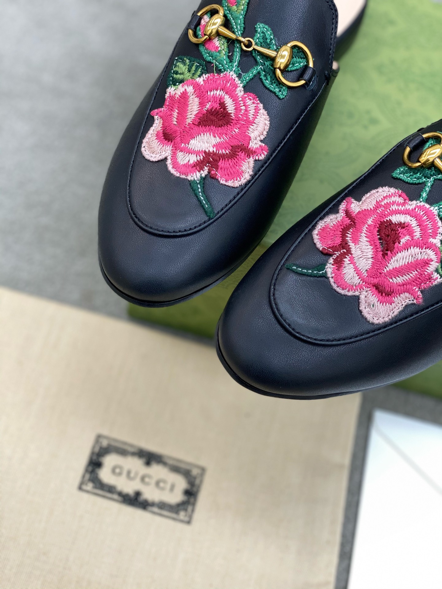 G*u*i loafers shoes