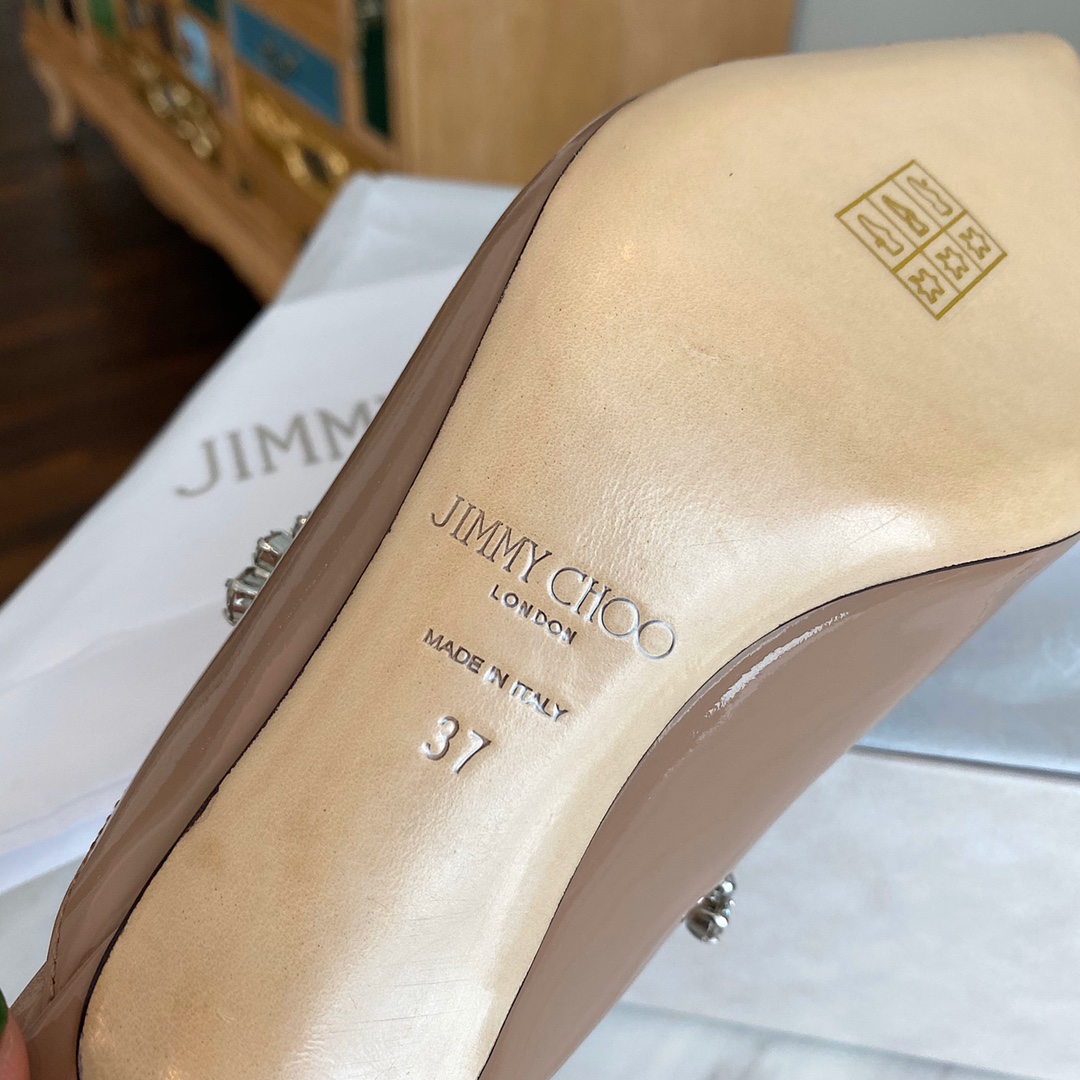 Ji*y Ch* heel