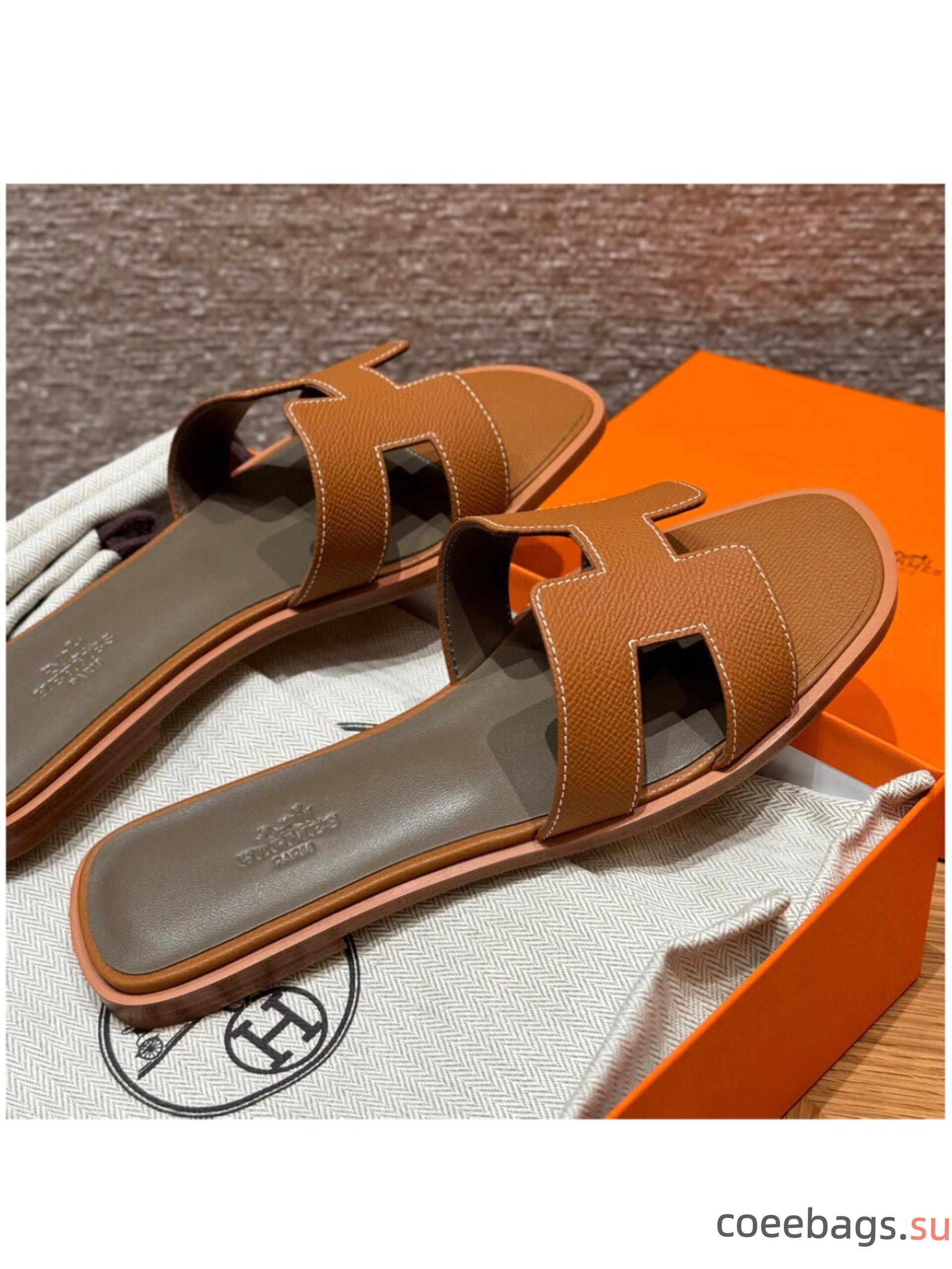 H**me5 Slippers In Caviar Leather