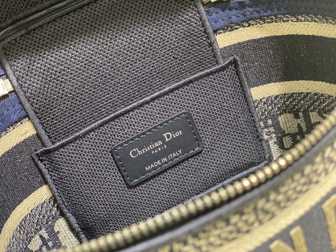 D*or cosmetic bag-18*.5*13*10.5cm