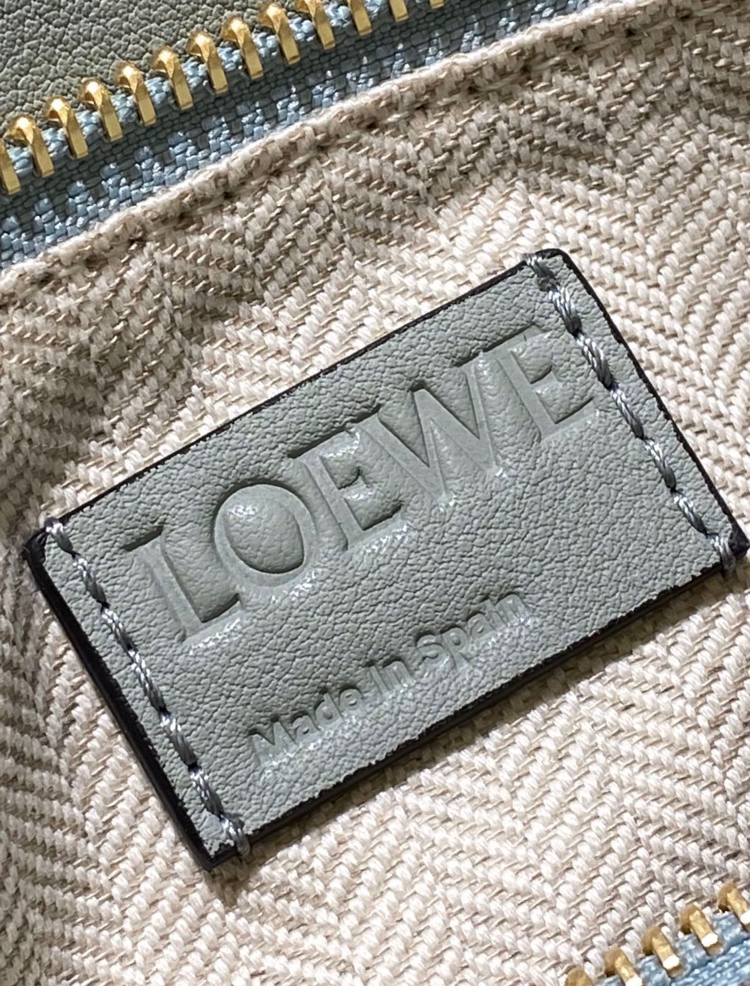 L0ew* puzzle small bag-24*10*14cm