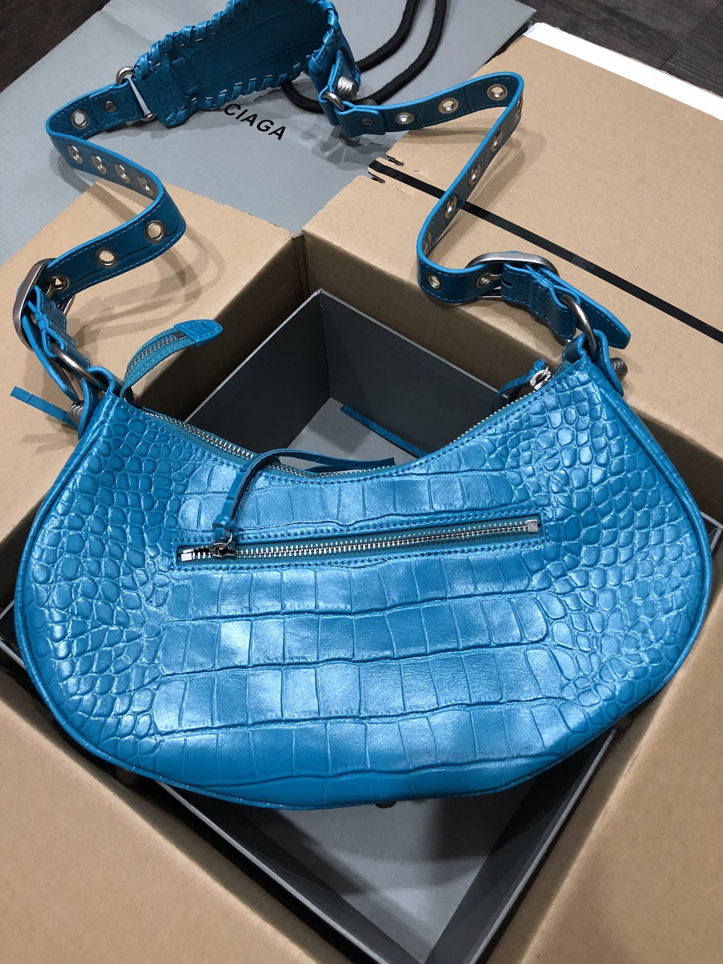 Balenciag Le Cagole Handbags-33*16*8CM