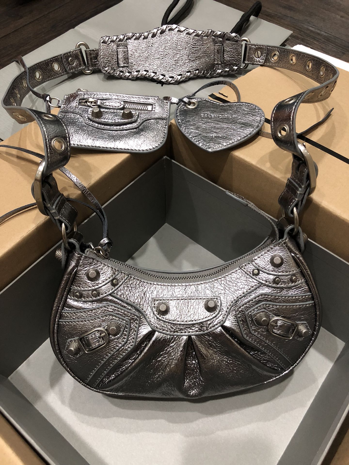 Balenciag Le Cagole Handbags-33*16*8CM