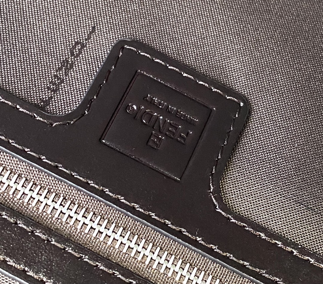 F**di vintage handbags-34×13×27cm