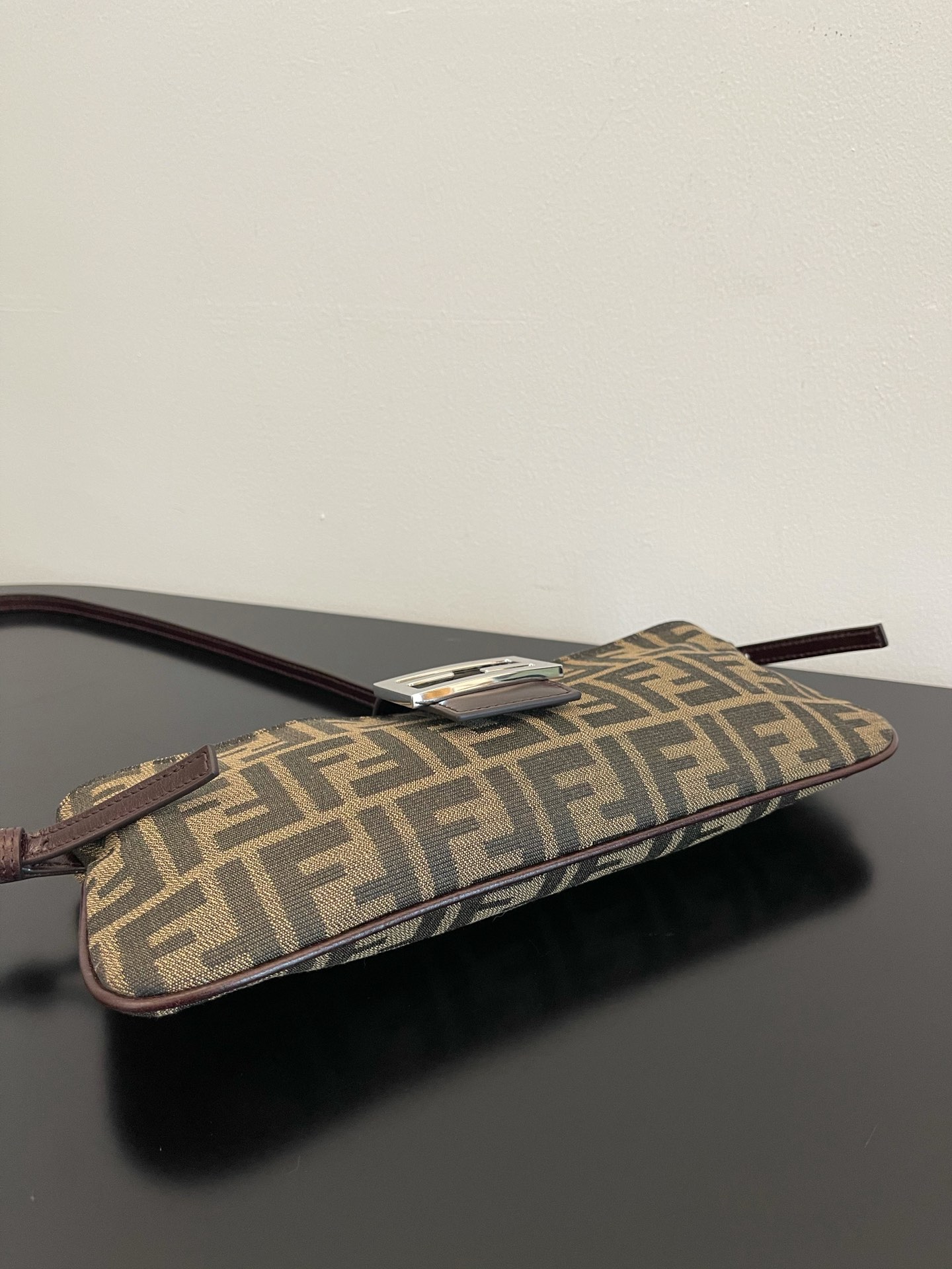 F**di vintage handbags-28x12cm
