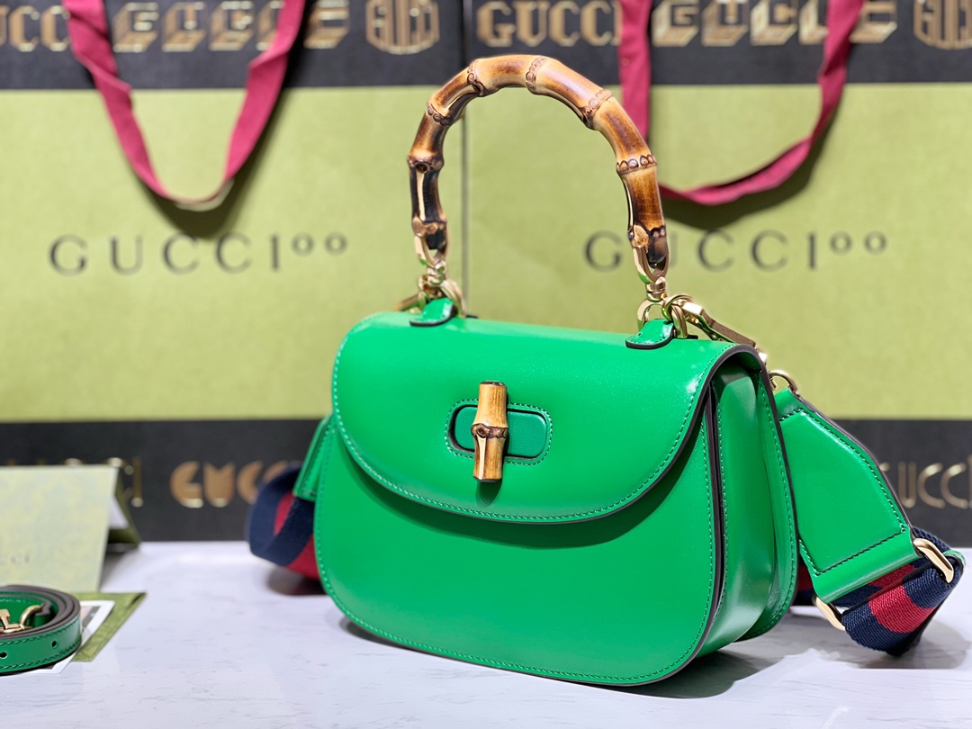 G*u*i bamboo handbag-211*15*7cm