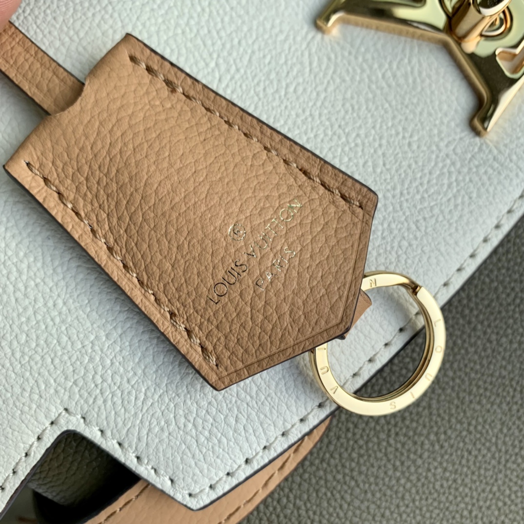 l0*is V*t0n lockme ever m51395-31*46*17cm