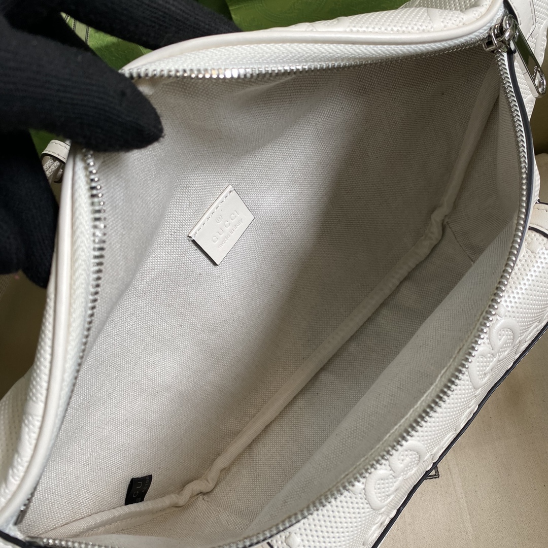 G*u*i waist bag-28×18×8cm