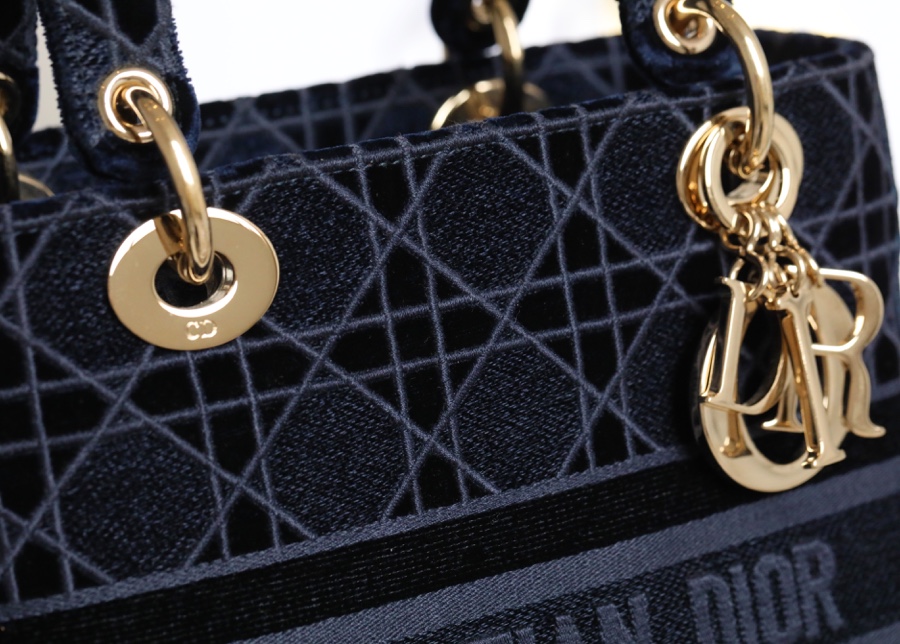 lady D*or bag-24*20*11cm