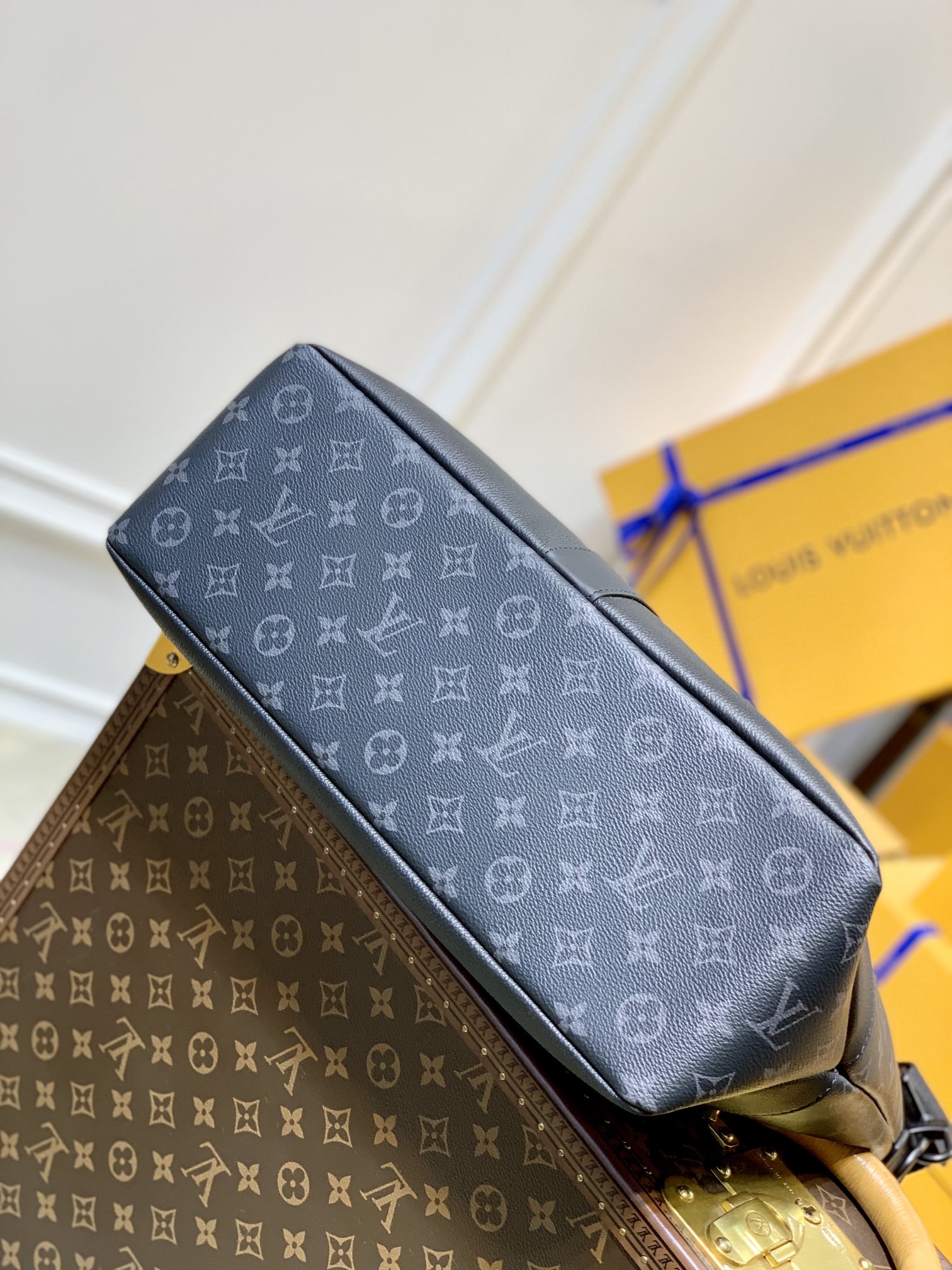 l0*is V*t0n m45914 monogram eclipse saumur-38*37*13m