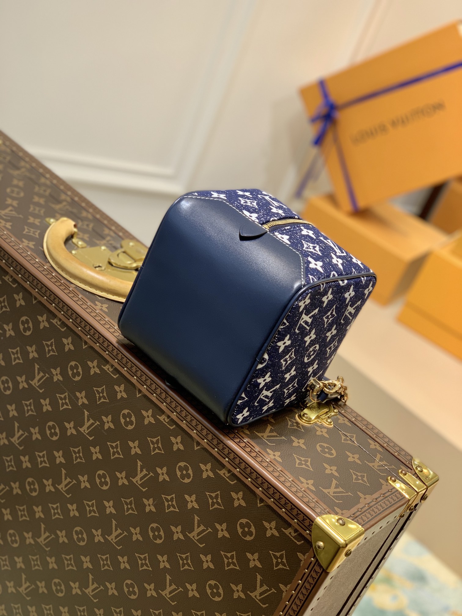 l0*is V*t0n square handbags- m59611-16*16*16cm