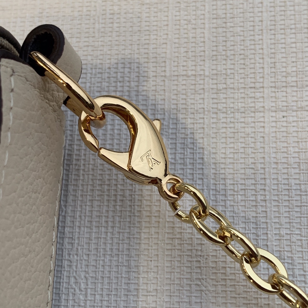 l0*is V*t0n pochette félicie wallet -21*12*3cm