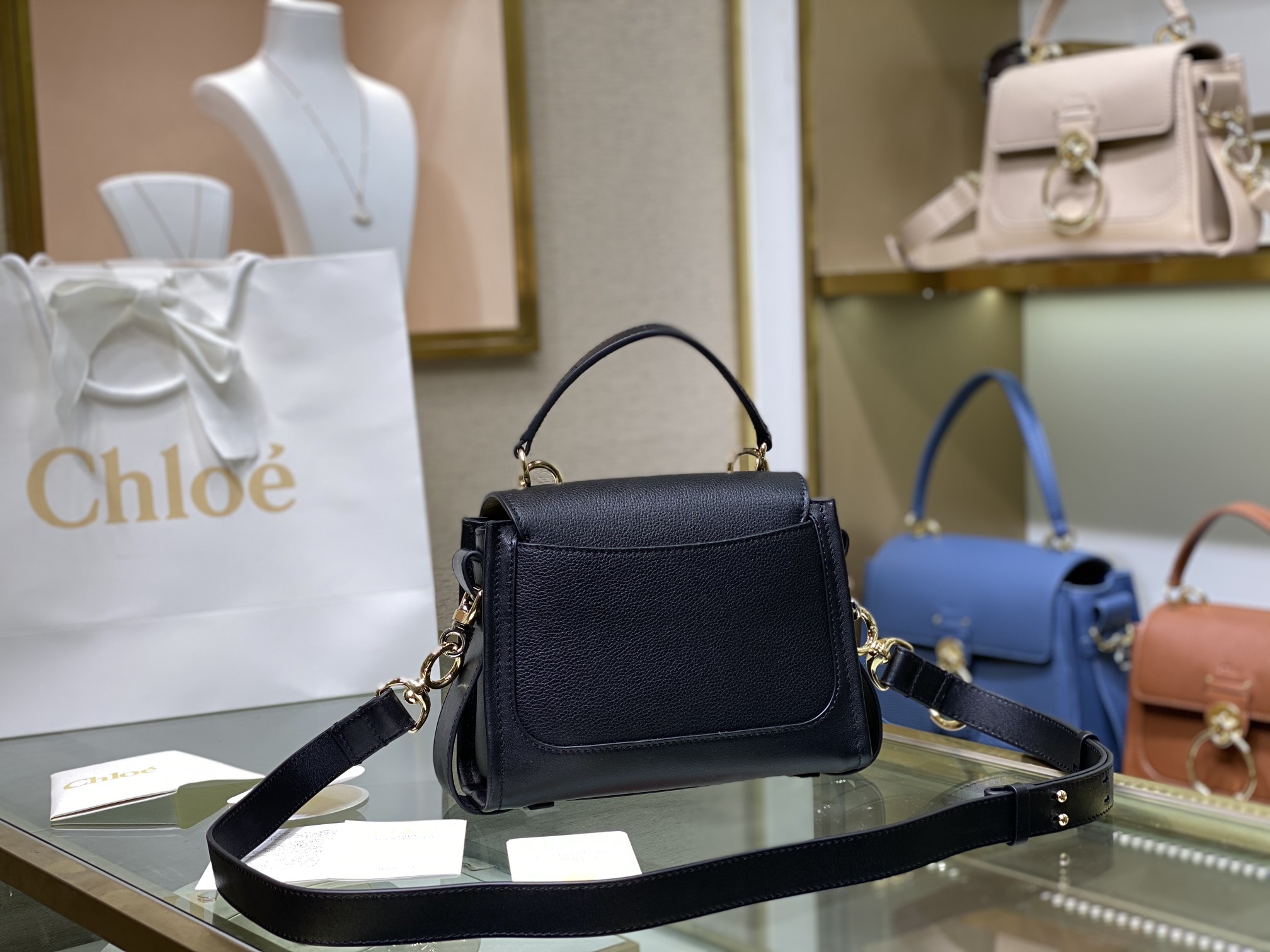 Ch10e tess bag-21*8*17cm