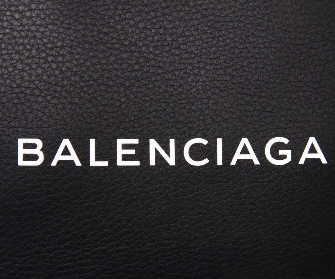 Ba*len*cia*ga camera bag-19*12*5&25*19*6cm