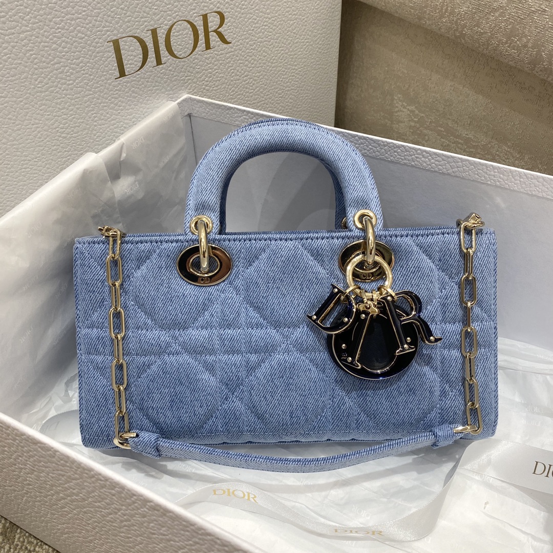 D*or lady bag-26 x 13.5 x 5 cm