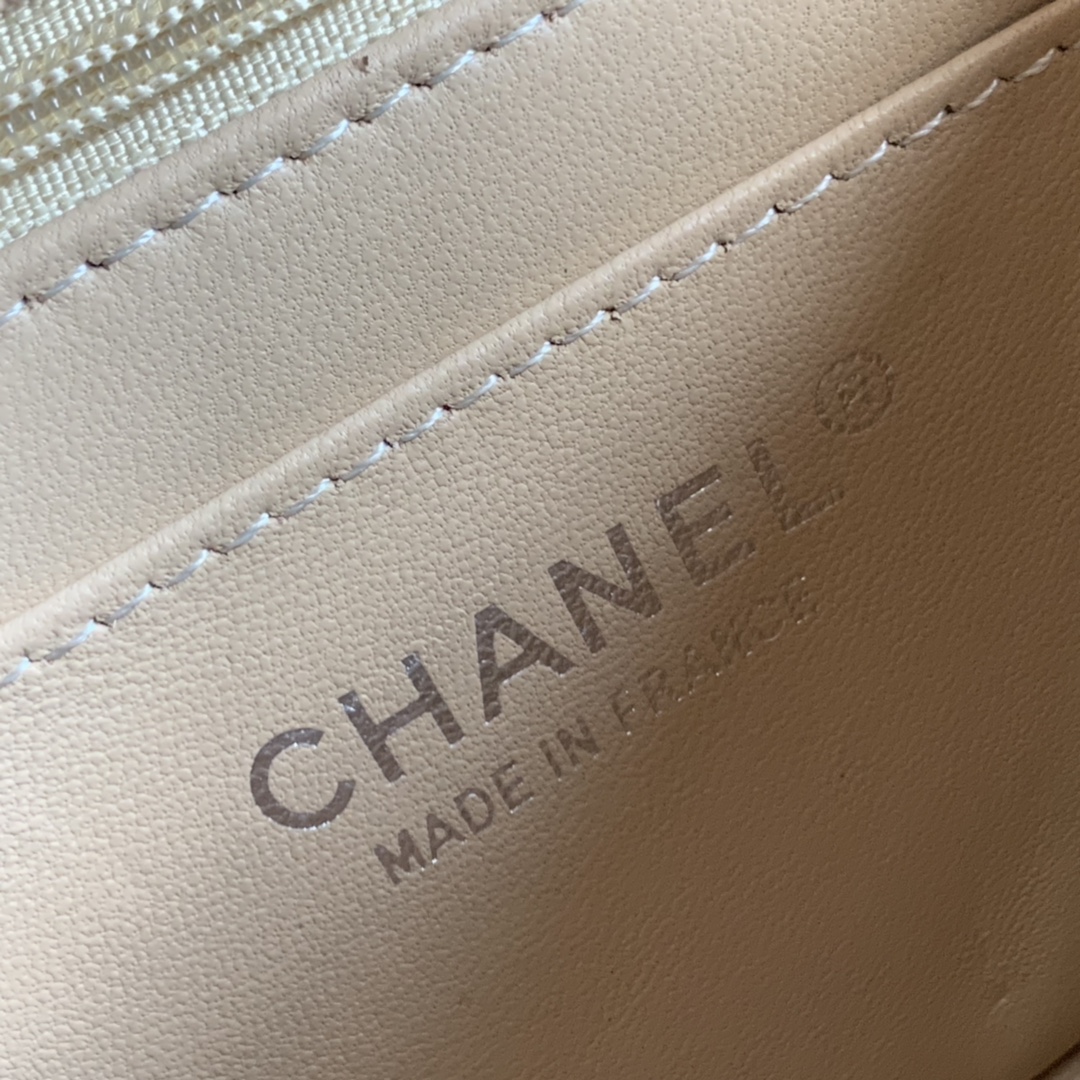 Ch@nel Flap Bag-Lambskin-Silver Hardware-17CM