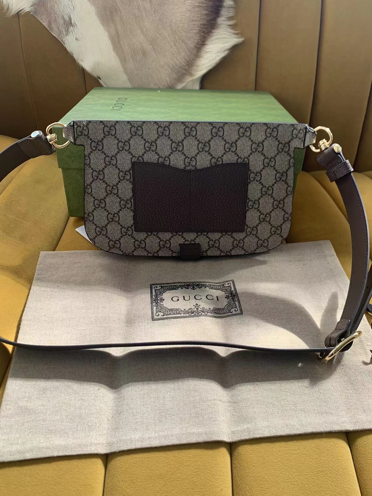 G*u*i belt bag-24/4/5cm