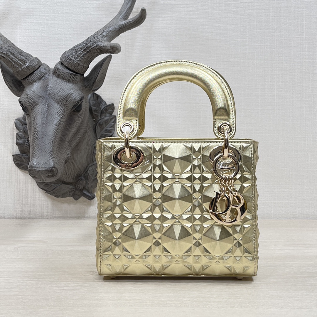 lady D*or-17*15*8cm