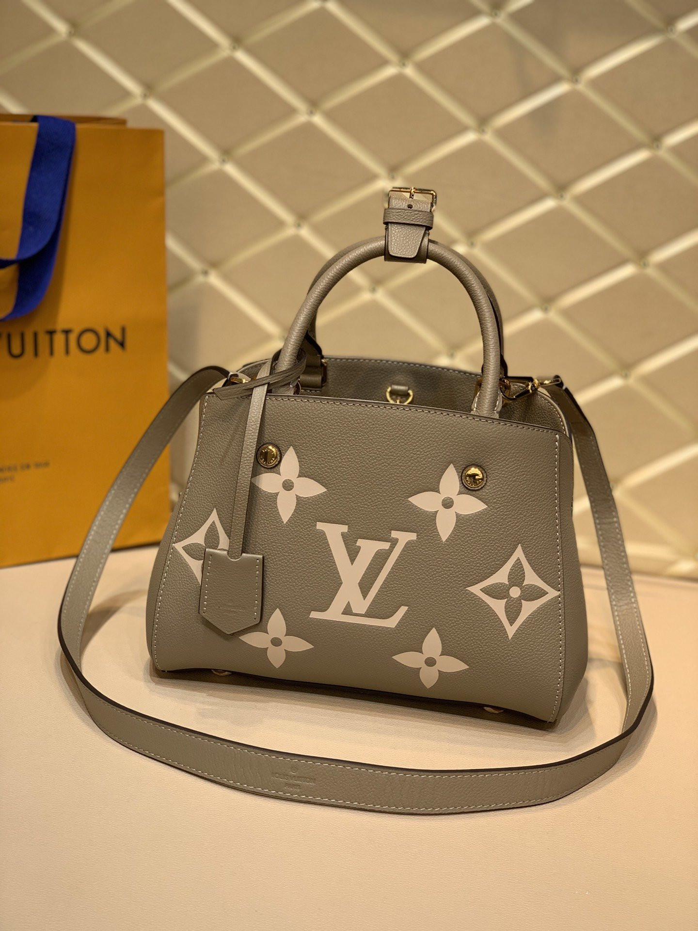 l0*is V*t0n montaigne bb-29*20*13cm