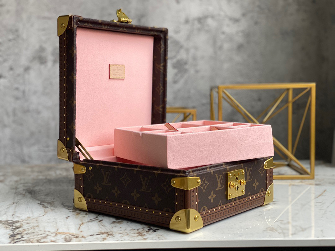 l0*is V*t0n jewelry box-m20040-23*11*23cm