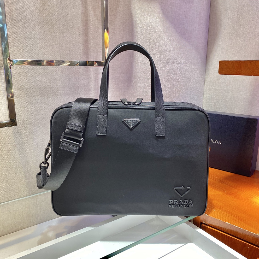 Pra*a 2ve005 briefcase -38*28*6.5cm