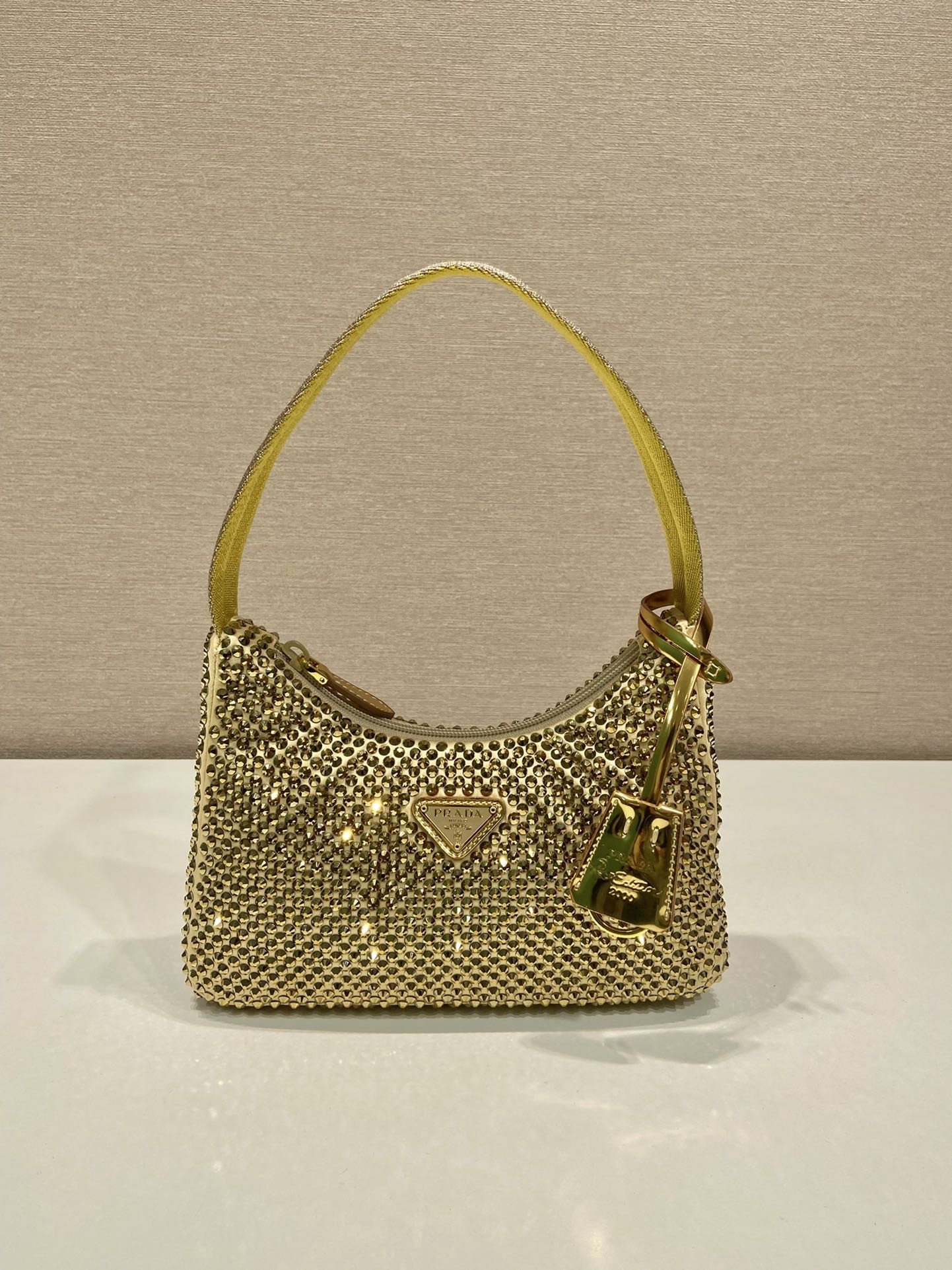 Pra*a nylon 1ne515 hobo bag-23*14*5cm