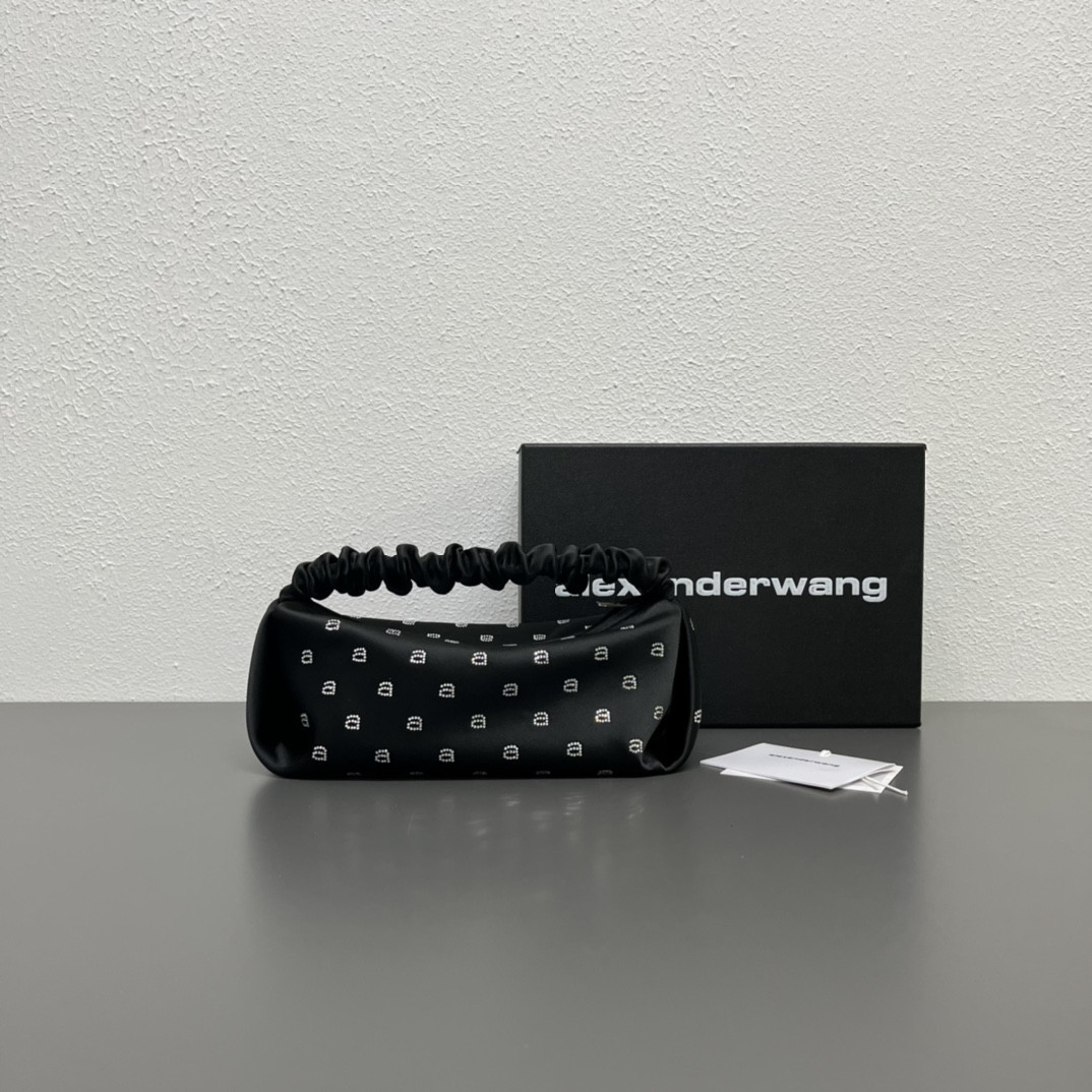 b0tte*a Ven*ta cassette bag-21cm