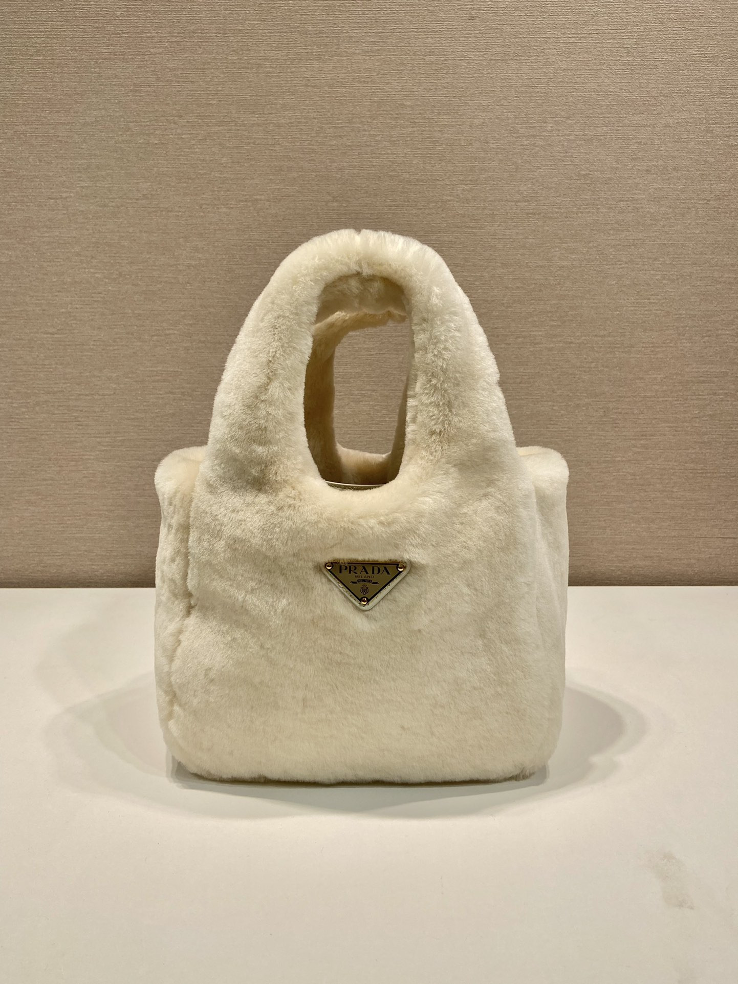 Pra*a woolen bucket 1ba349 bag-18*15.5*10cm