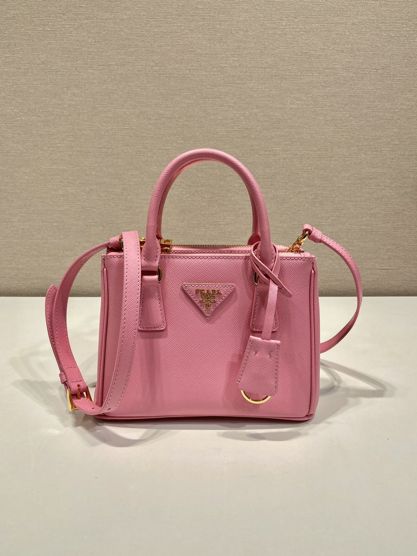Pra*a borsa galleria mini in saffiano 1ba906-20*15*9.5cm