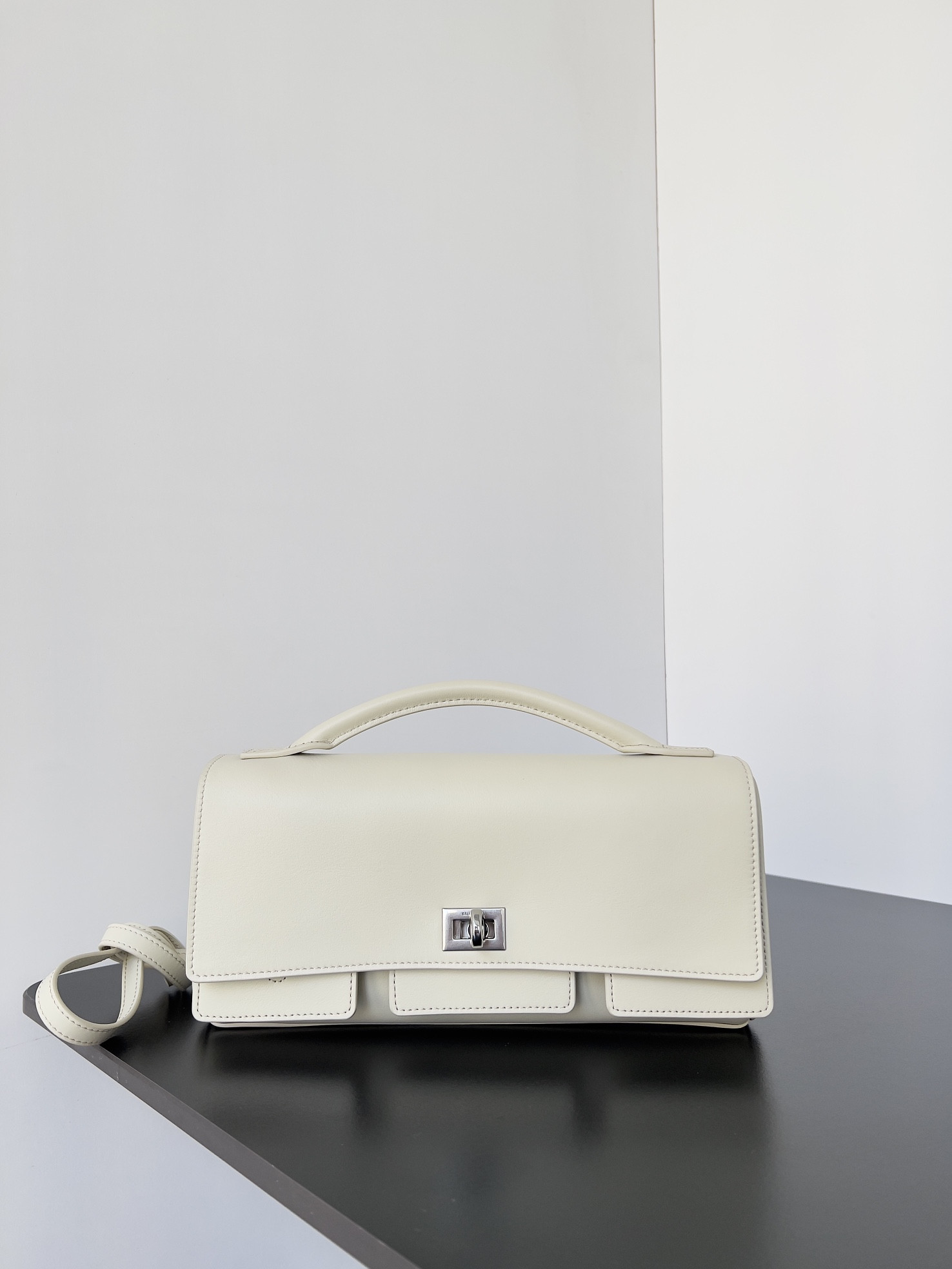 Balenciag Women's Bel Air Small Clutch On Strap in Black-27*5*14CM