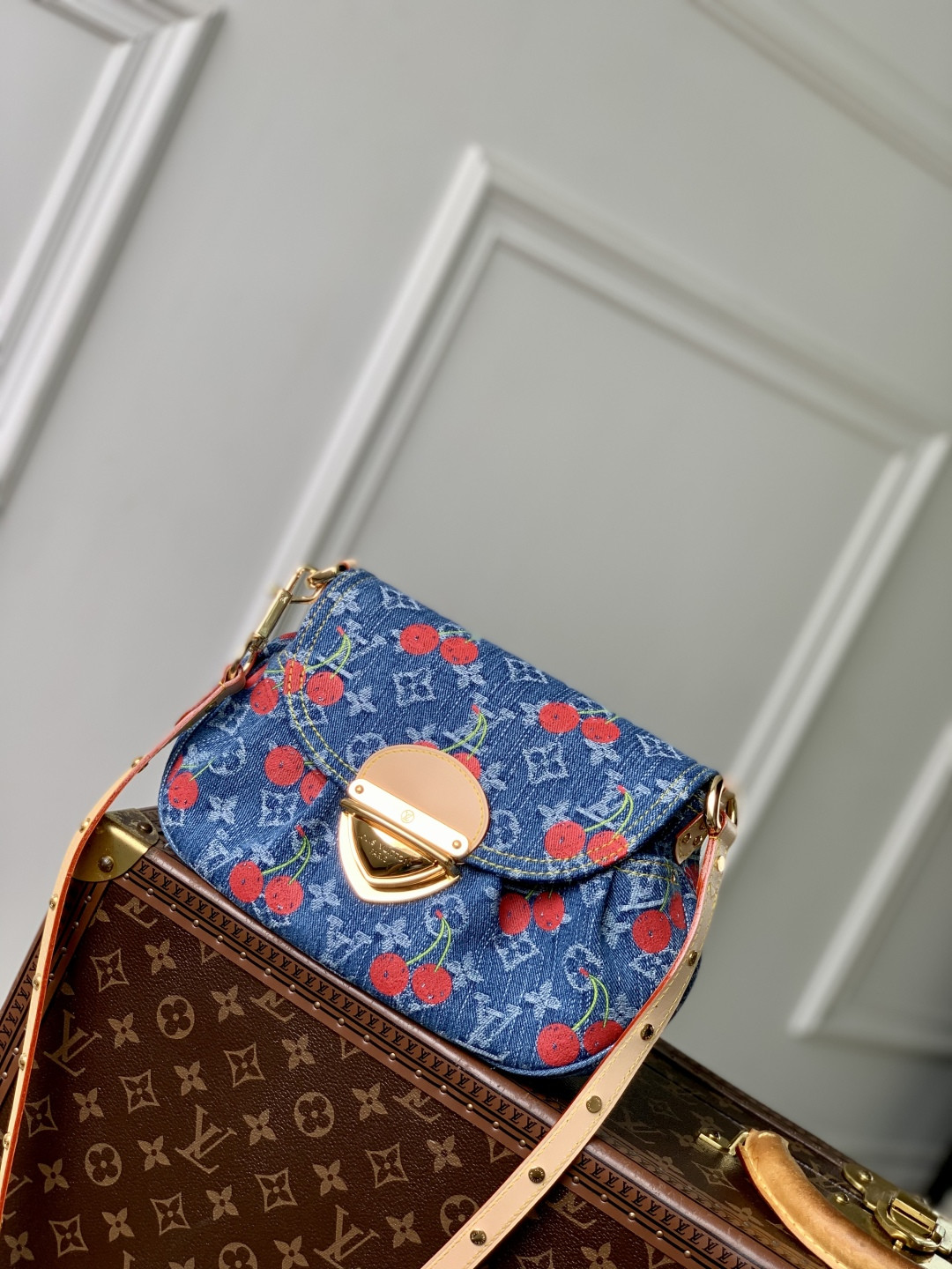 l0vis Vvtt0n sunset vibe bag-18 x 3 x 27cm