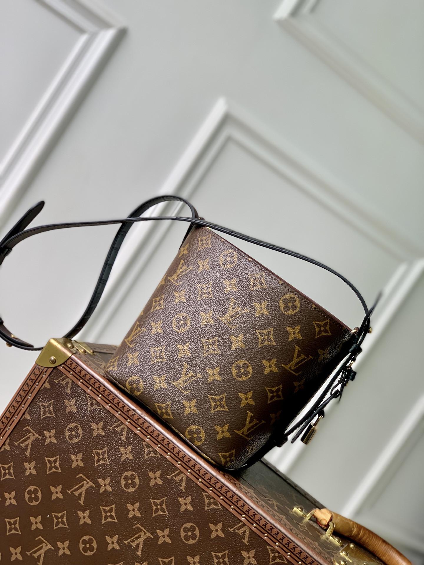 LV All In BB Bucket-M15130-18 x 12 x 16CM