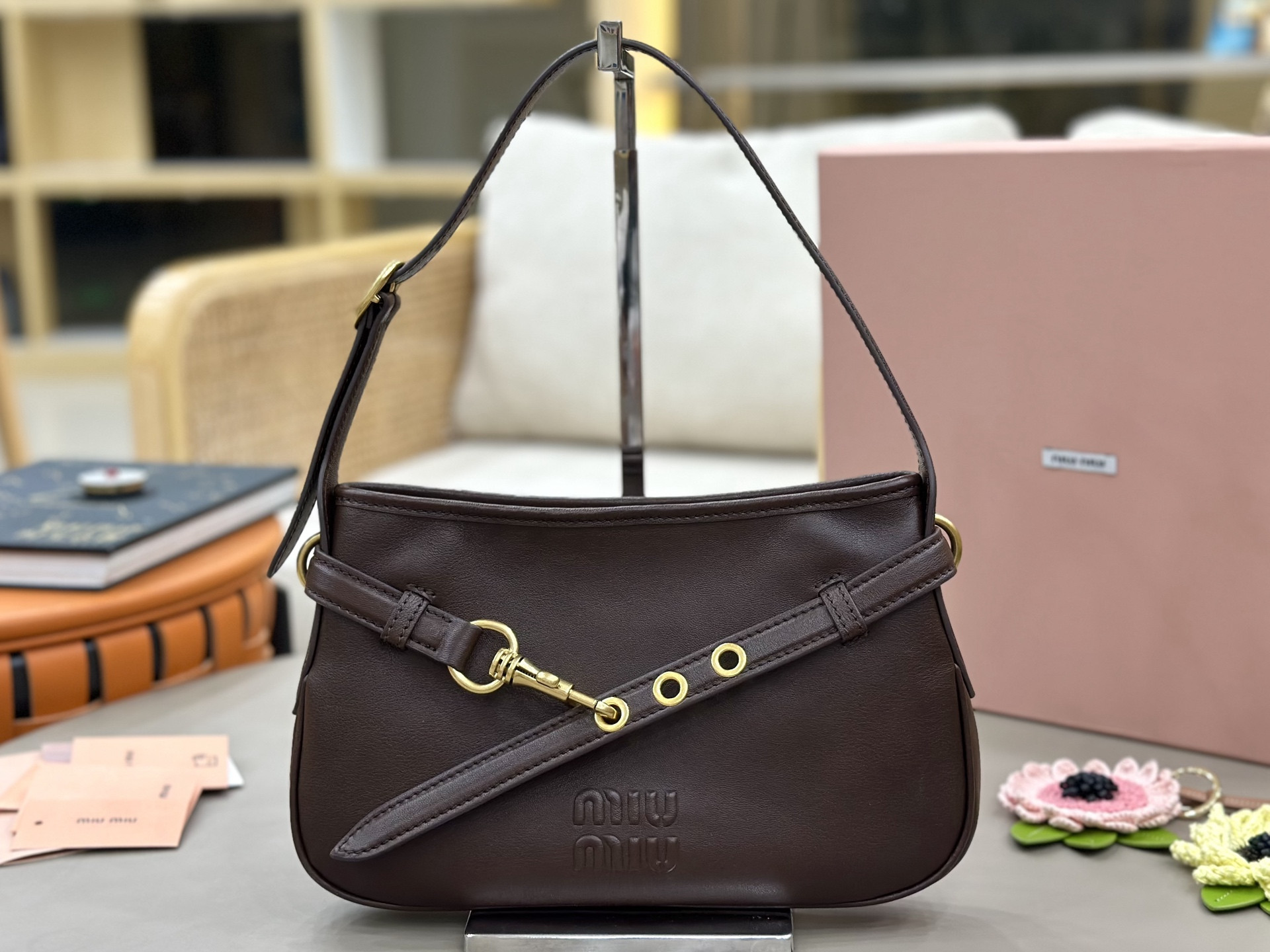 Miu Miu Leather Strap Buckle Shoulder Bag-30*18.5*4.5CM