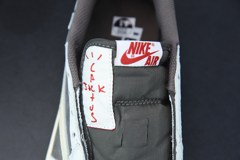 TRAVIS SCOTT X AIR JORDAN 1 LOW OG “REVERSE MOCHA” DM7866-162