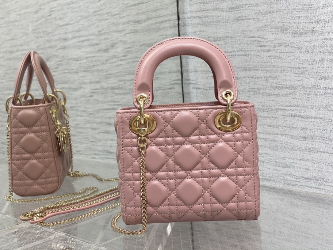 lady D*or mini-17*15*8cm