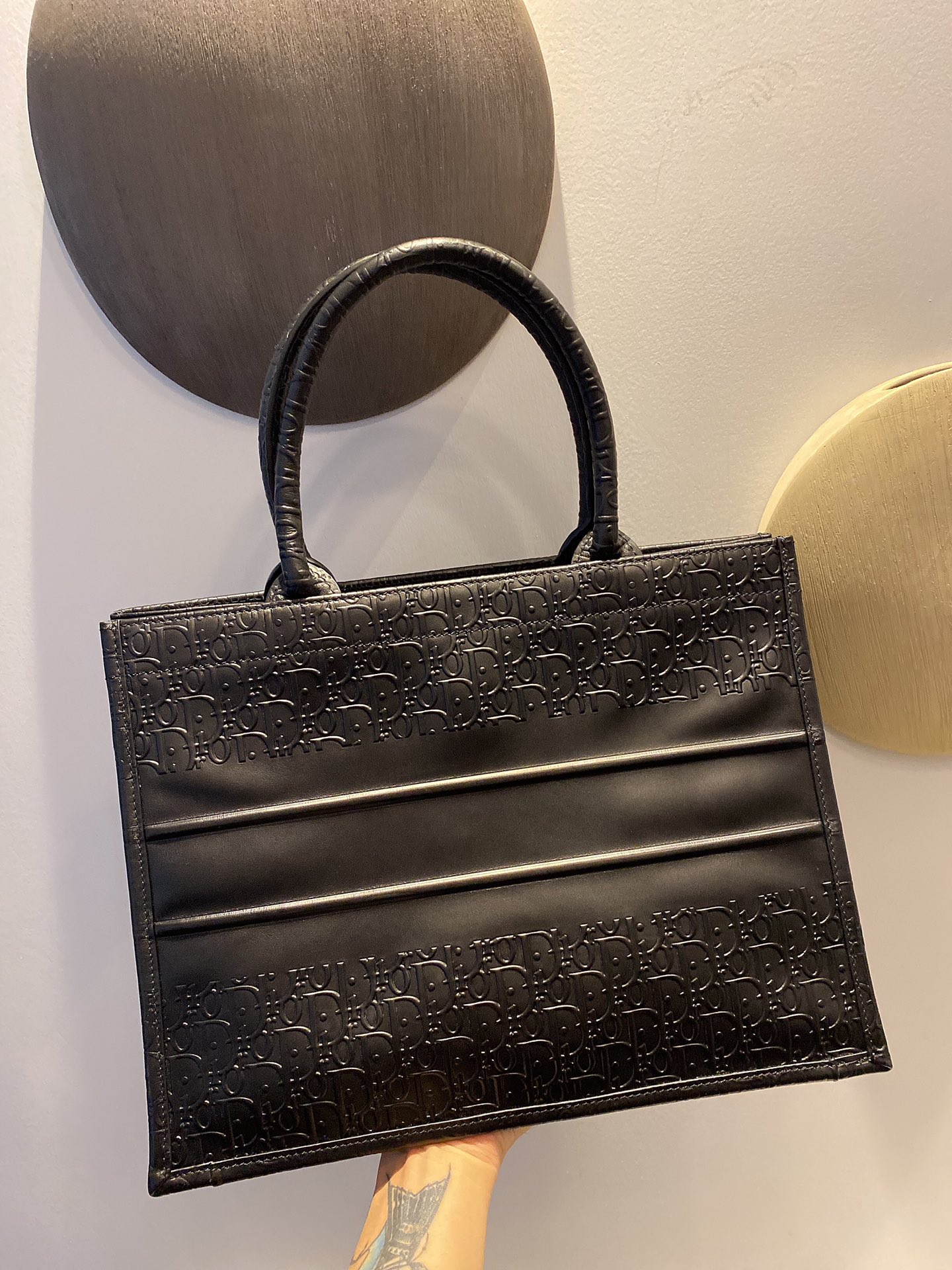 D*or small book tote-36.5cm