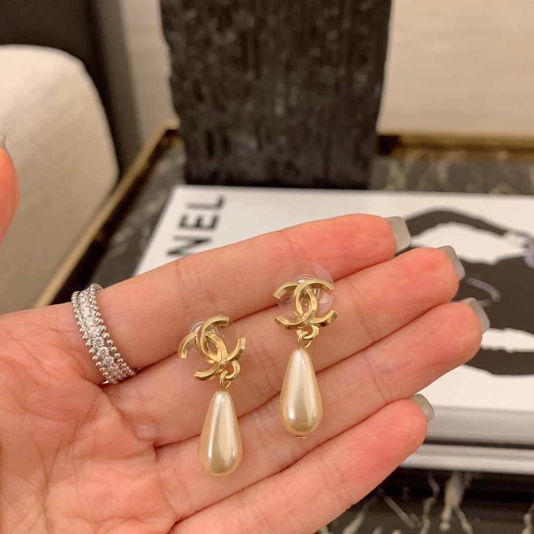 Ch@nel 2021ss Earring