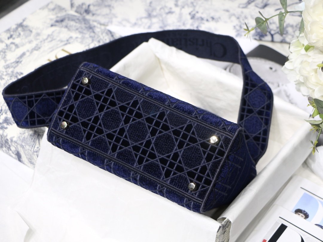 lady D*or handle bag-24cm