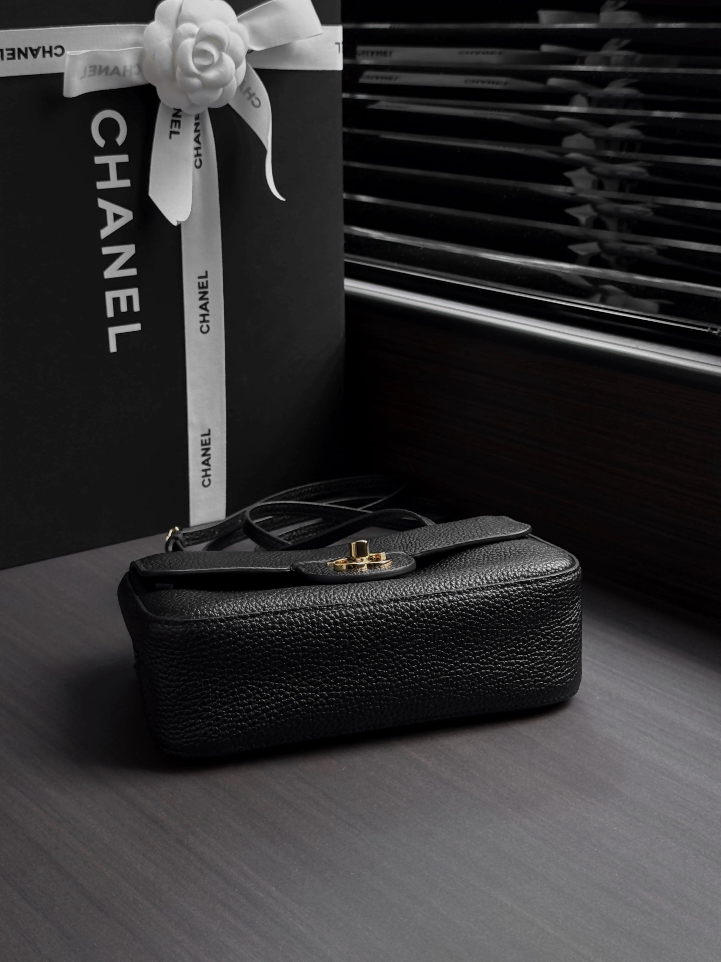 Ch@nel Mini Flap Bag, Grained Calfskin-13*20*6CM