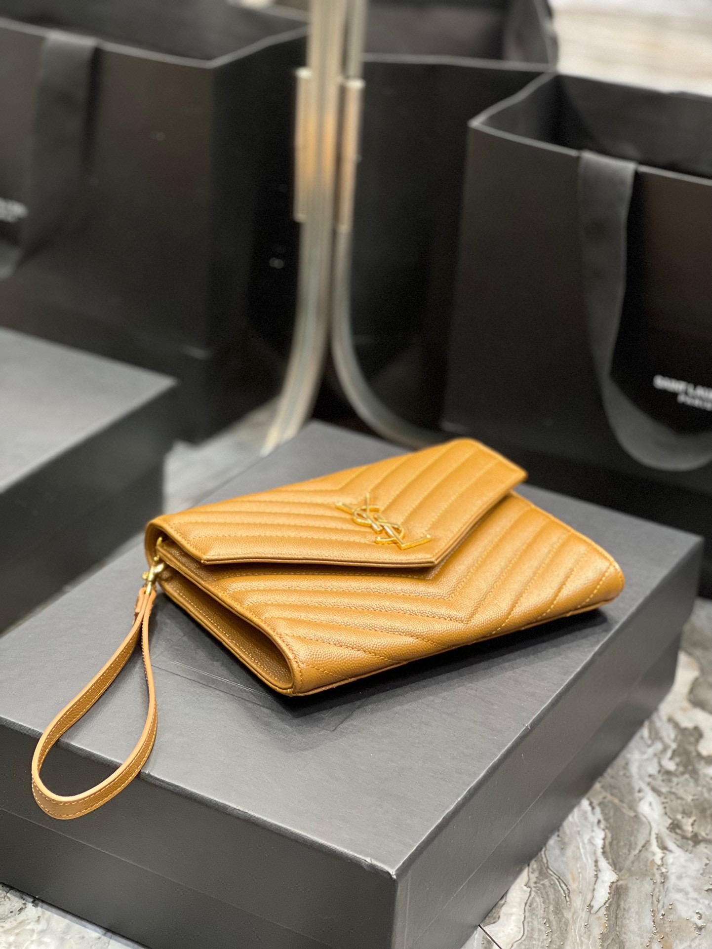 Y*L pouch-‎21×6×3cm