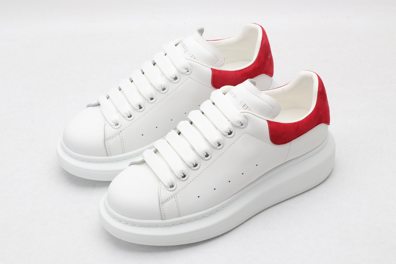 A1exa*der m*q*en sports shoes