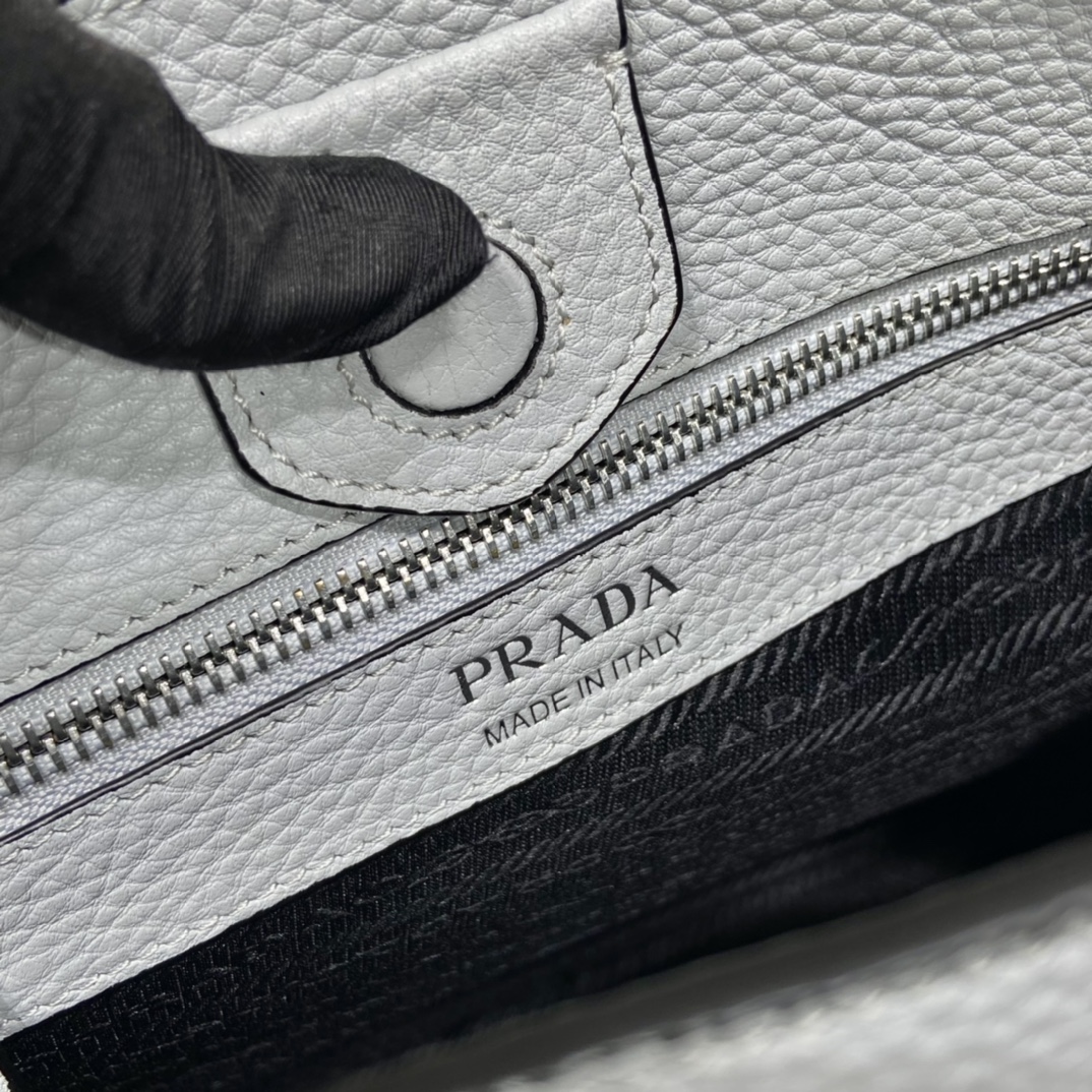 Pra*a 1bc7 tote-19*20*16&30*28*12cm
