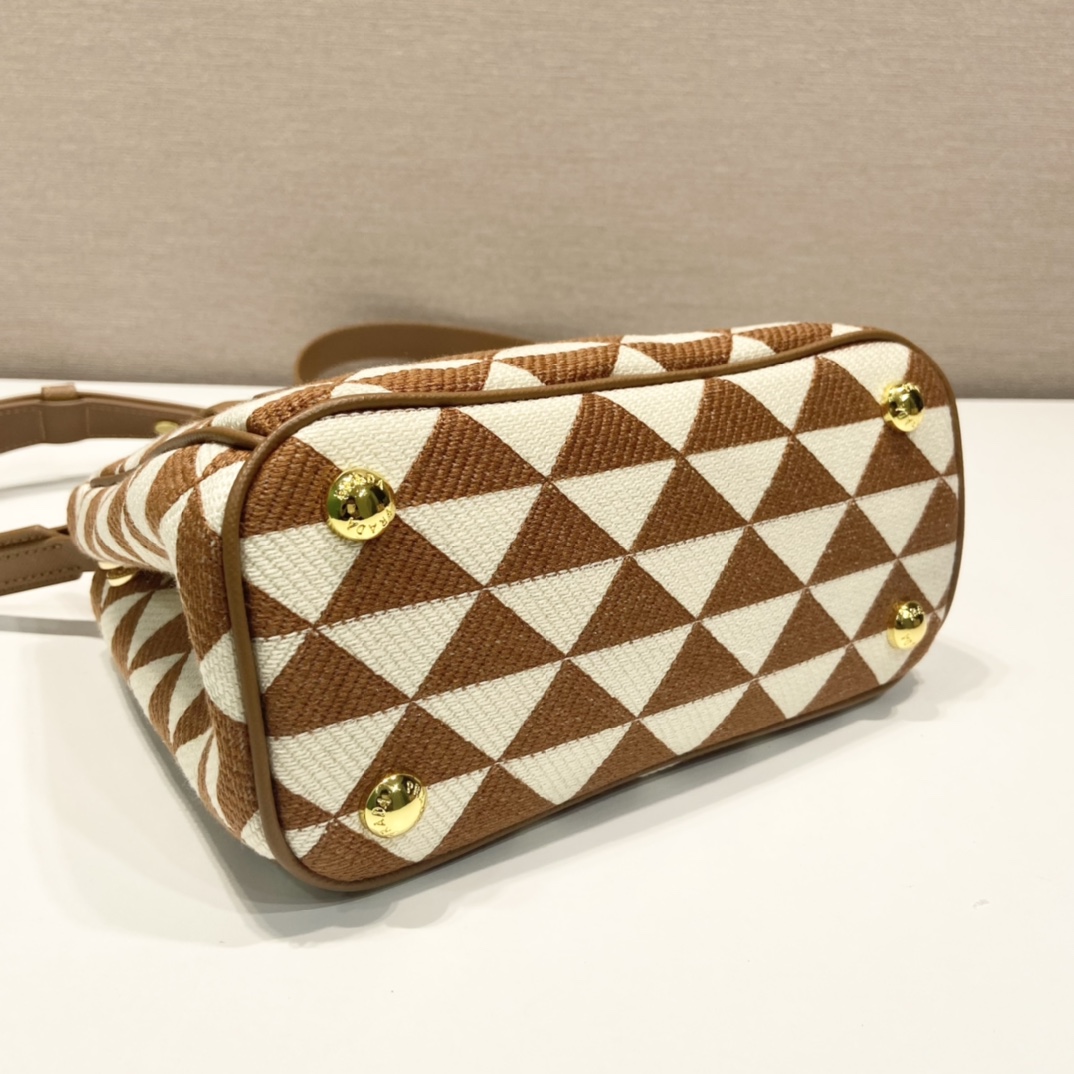 Pra*a borsa galleria in saffiano 1ba846-20*14*11cm
