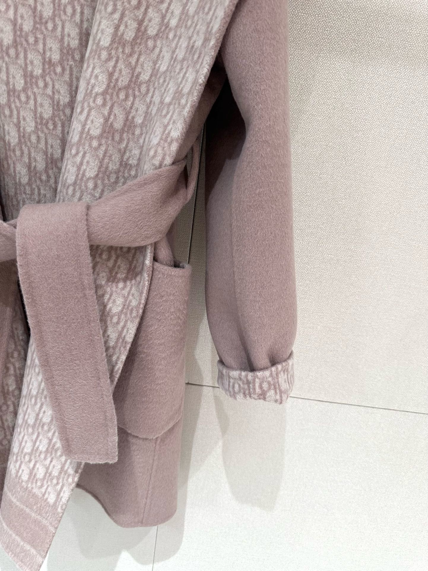 D*or Short Hooded Coat with Belt Rose des Vents Double-Sided