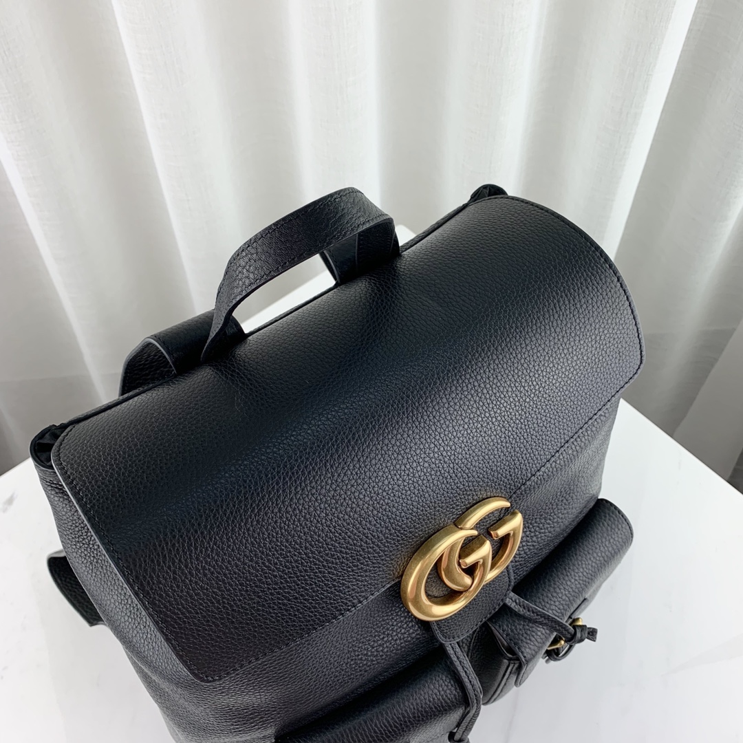 G*u*i backpack-31*37*14.5cm