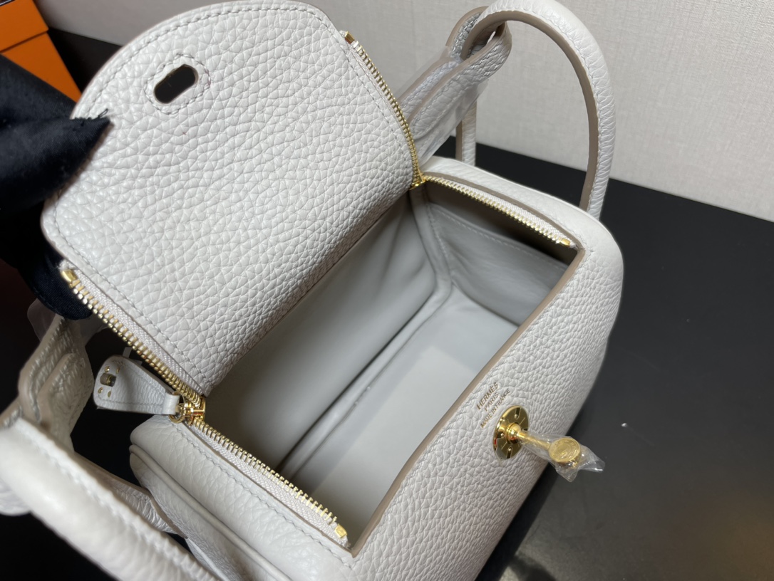 H**mes lindy 19-togo leather-19cm